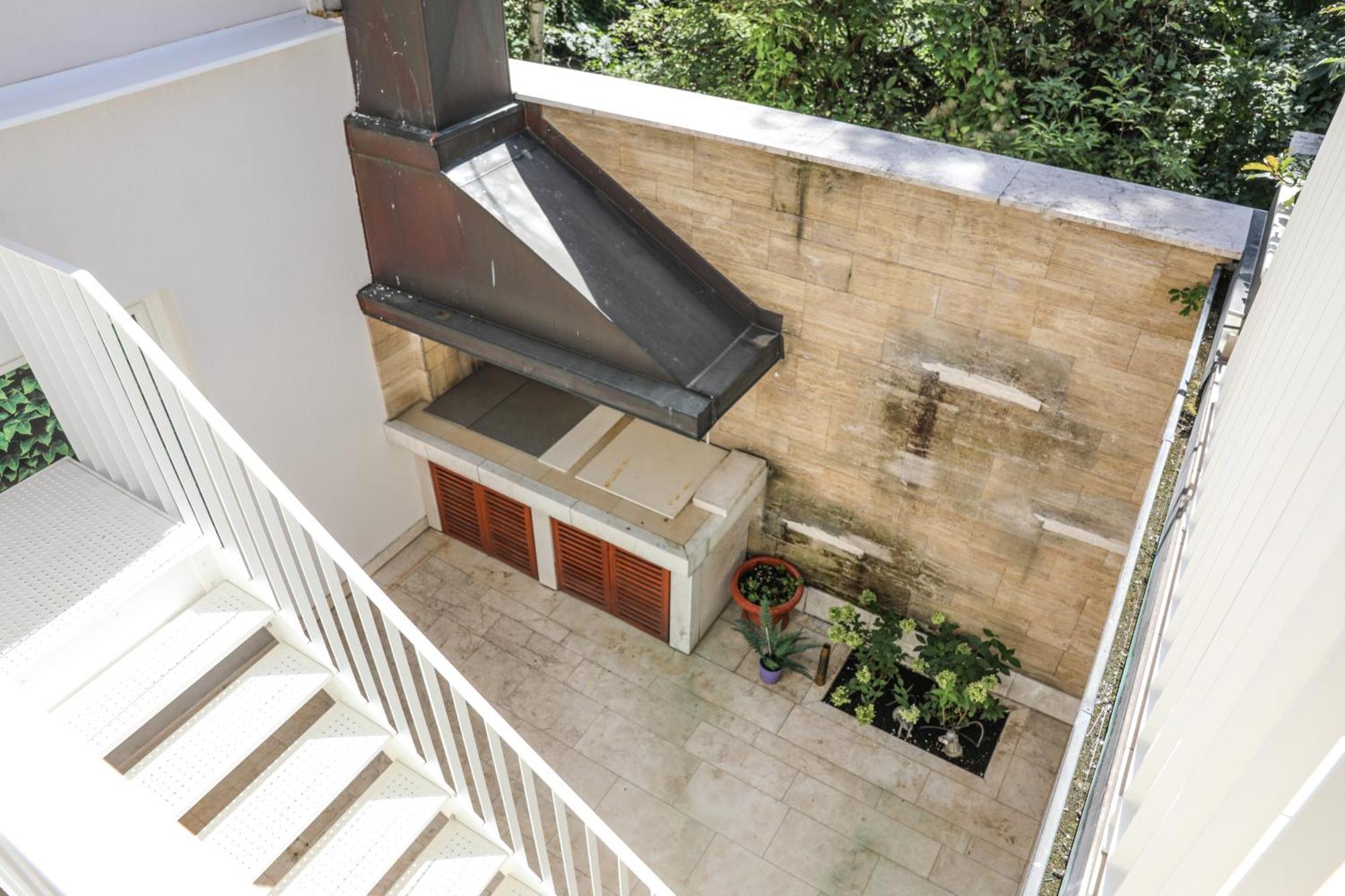 Studio Apartments Visit Point Сараєво Екстер'єр фото