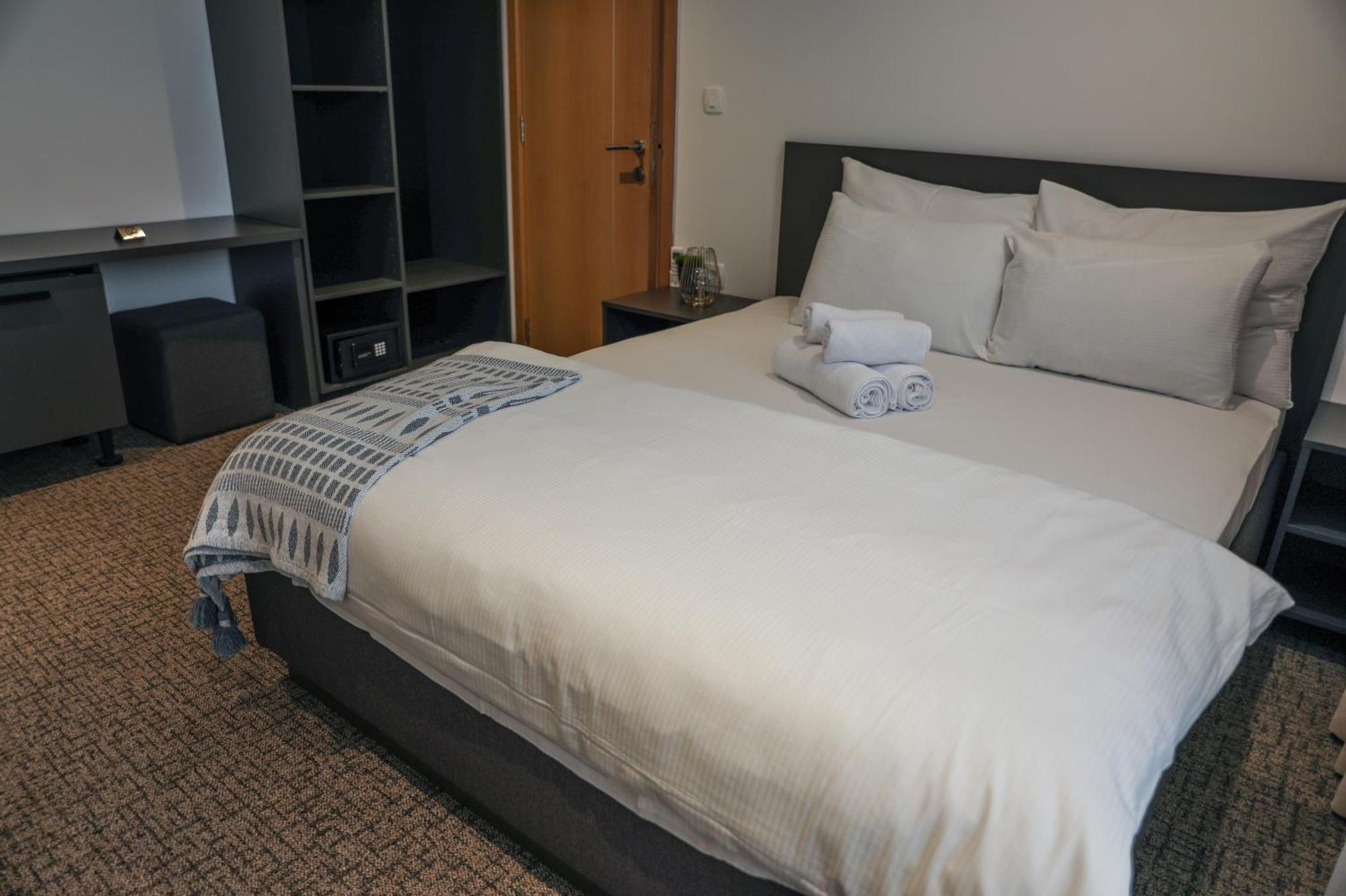 Studio Apartments Visit Point Сараєво Екстер'єр фото