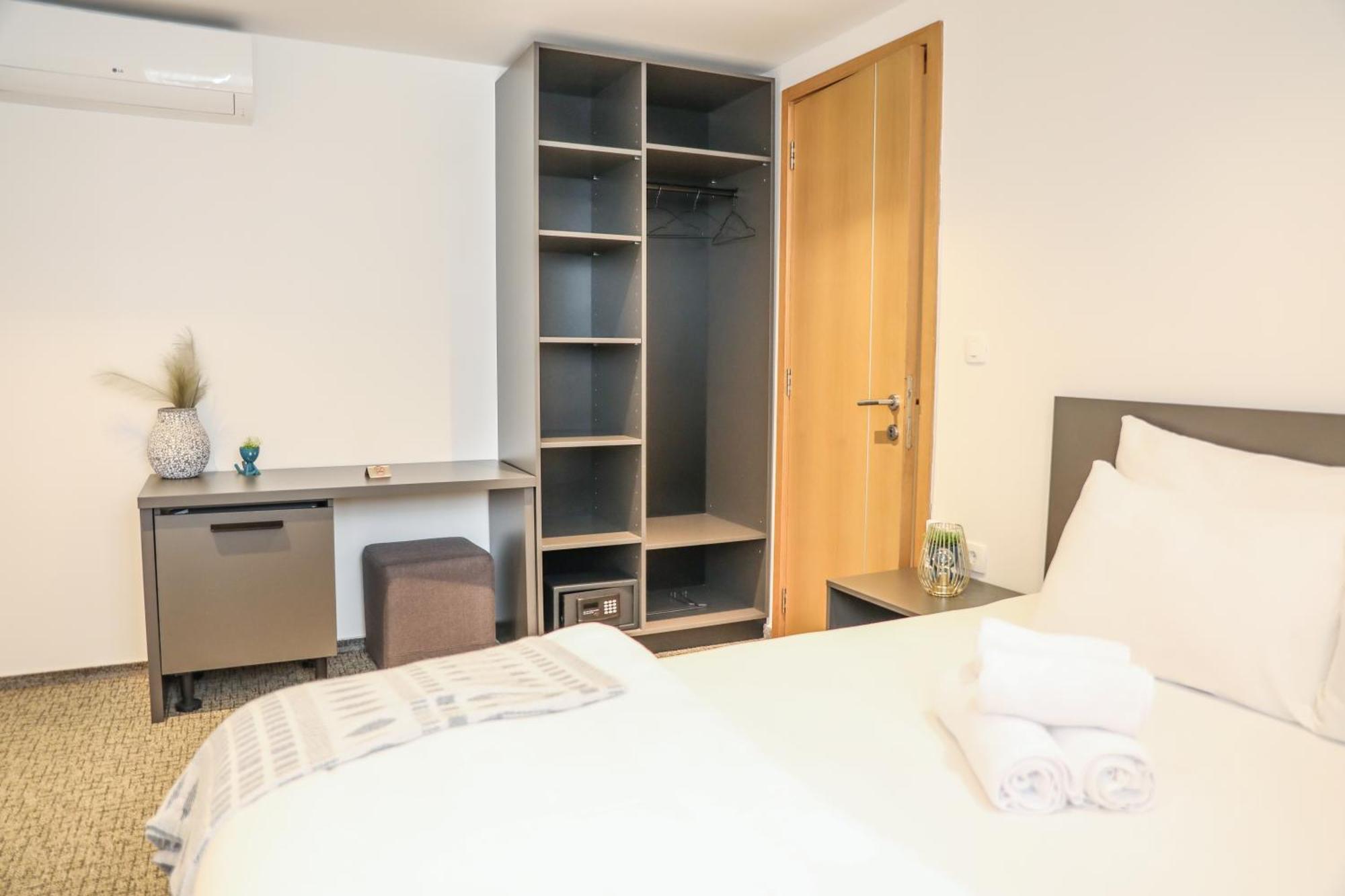 Studio Apartments Visit Point Сараєво Екстер'єр фото