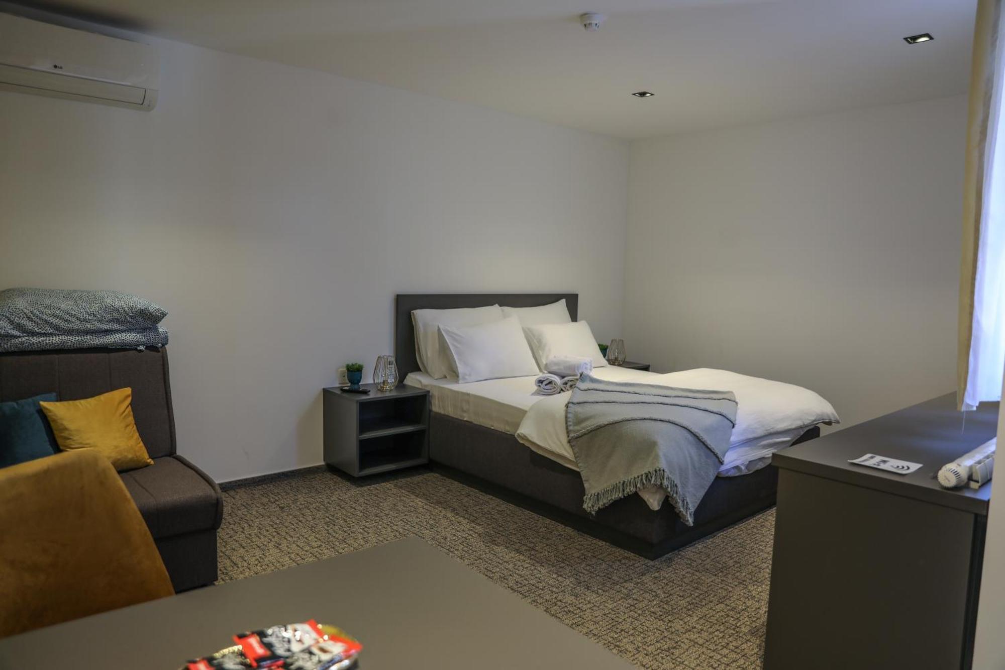 Studio Apartments Visit Point Сараєво Екстер'єр фото