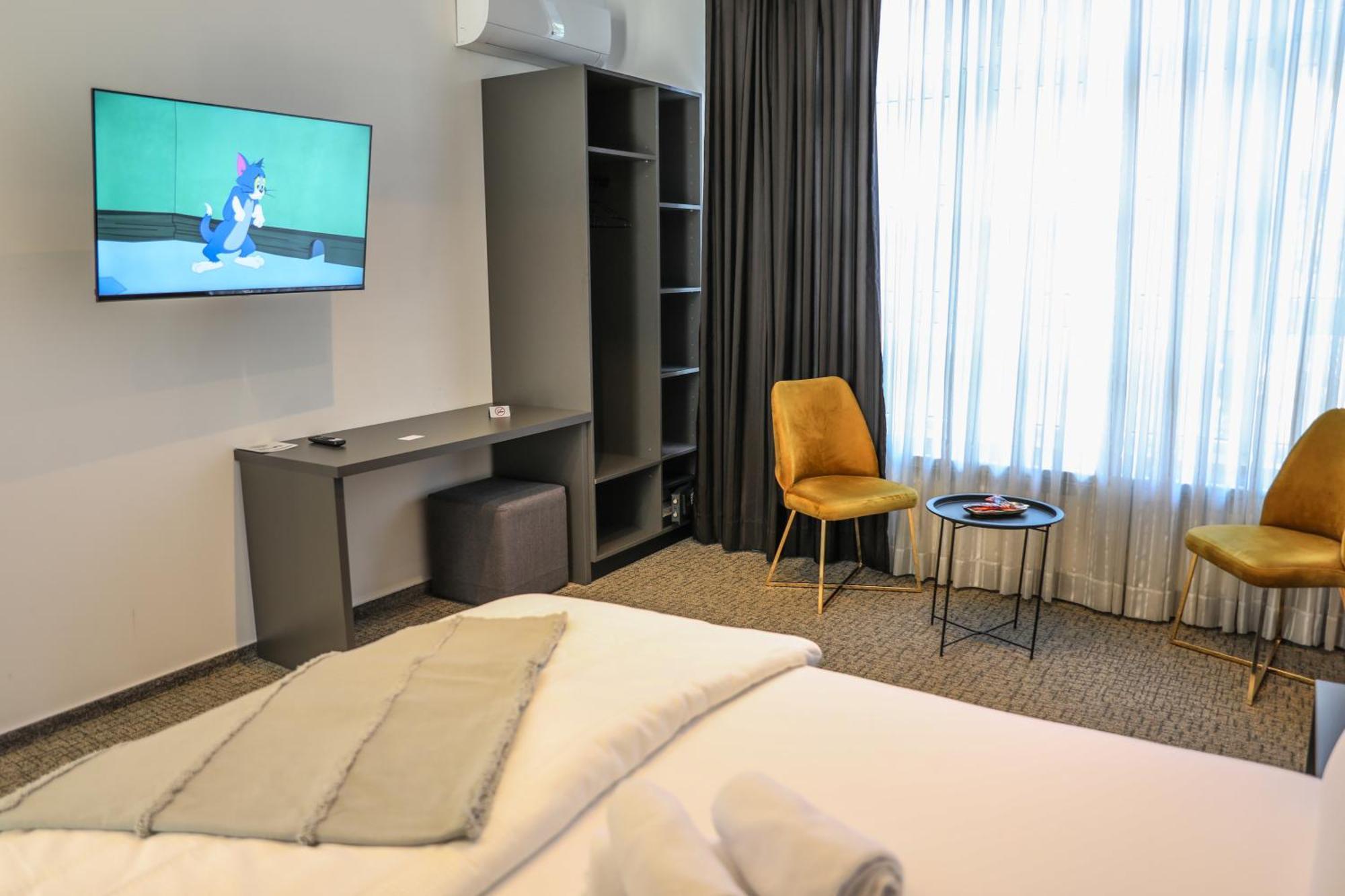 Studio Apartments Visit Point Сараєво Екстер'єр фото