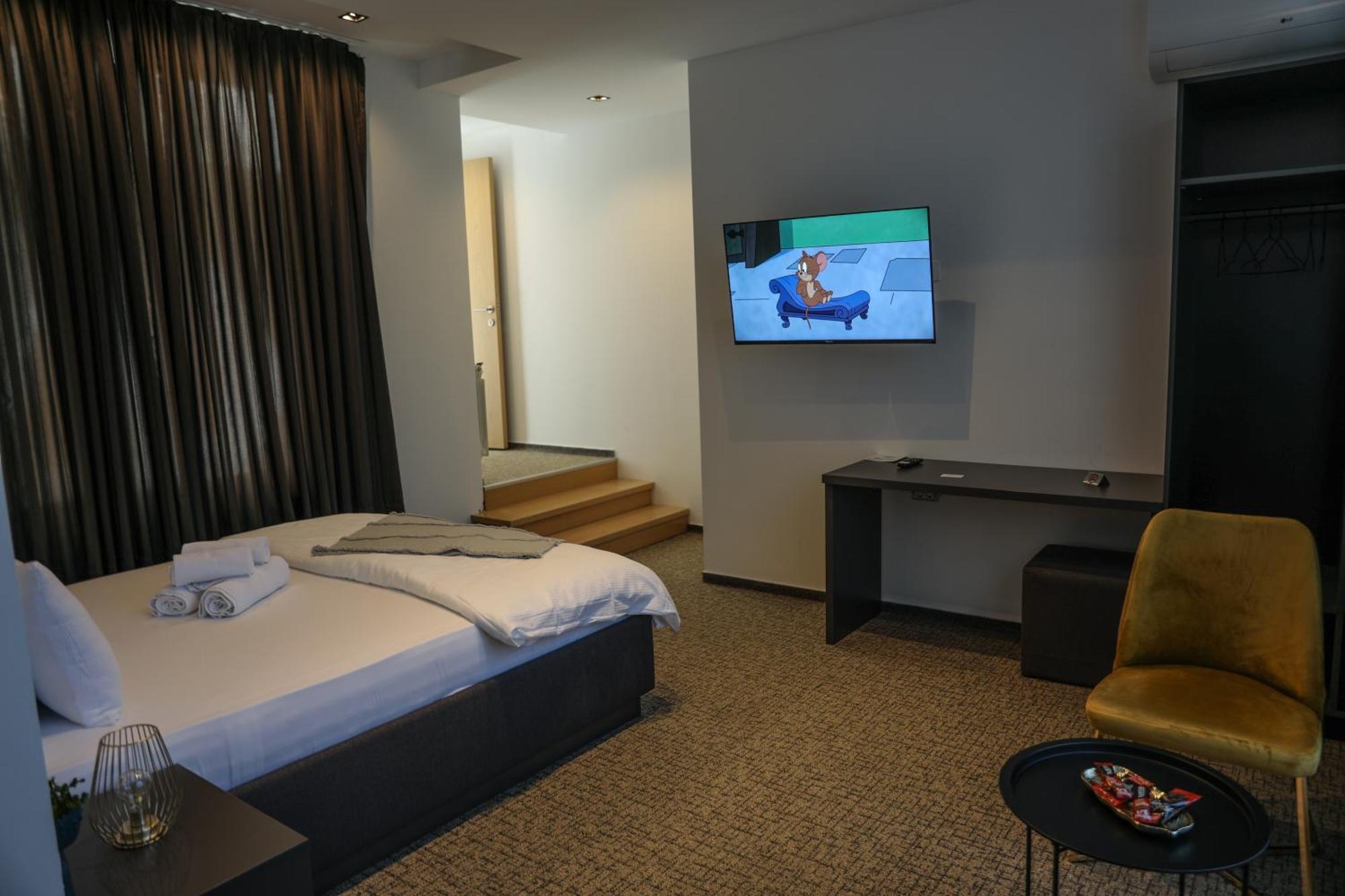 Studio Apartments Visit Point Сараєво Екстер'єр фото