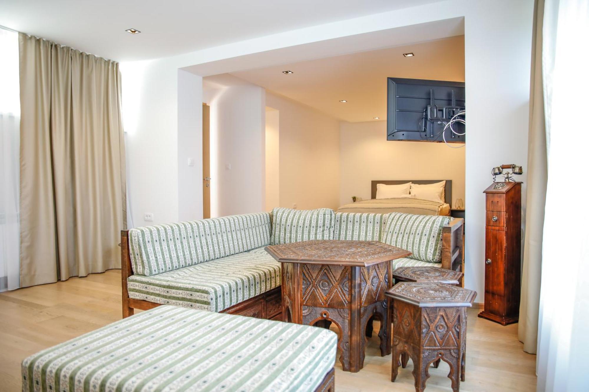 Studio Apartments Visit Point Сараєво Екстер'єр фото
